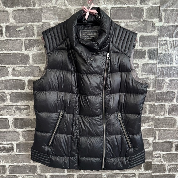 Lucky Brand puffer vest black shine asymmetrical zipper - Picture 1 of 10